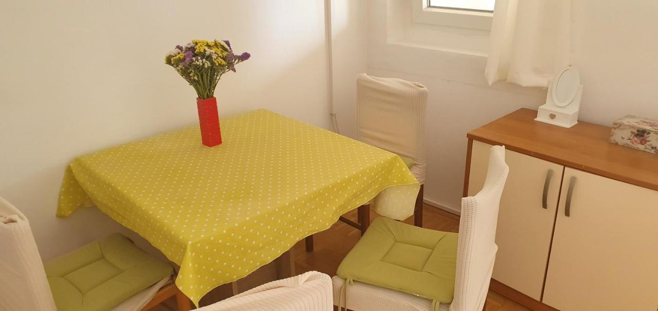 Apartments And Rooms With Parking Space Nin, Zadar - 5805 Exteriör bild