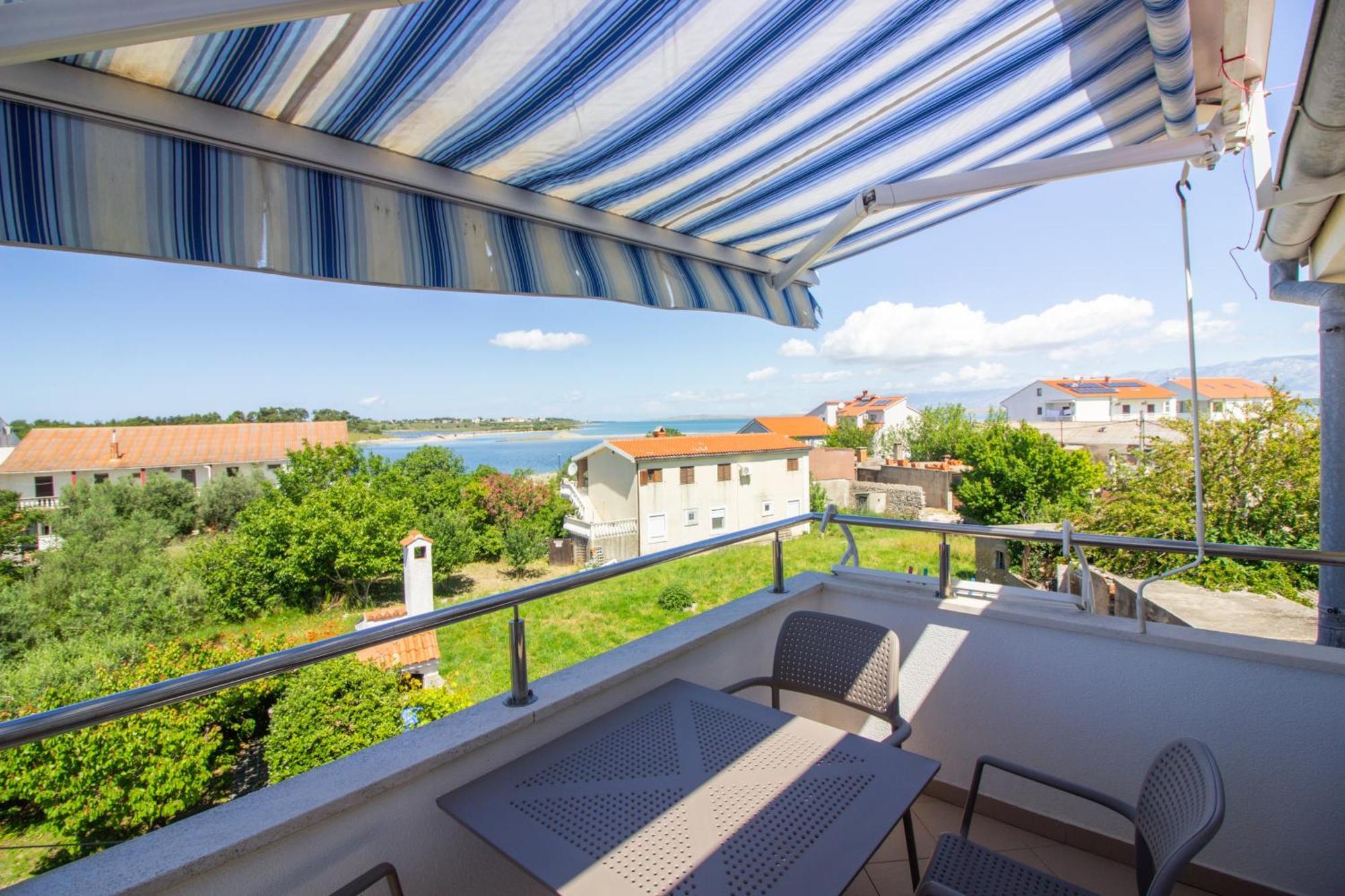 Apartments And Rooms With Parking Space Nin, Zadar - 5805 Exteriör bild