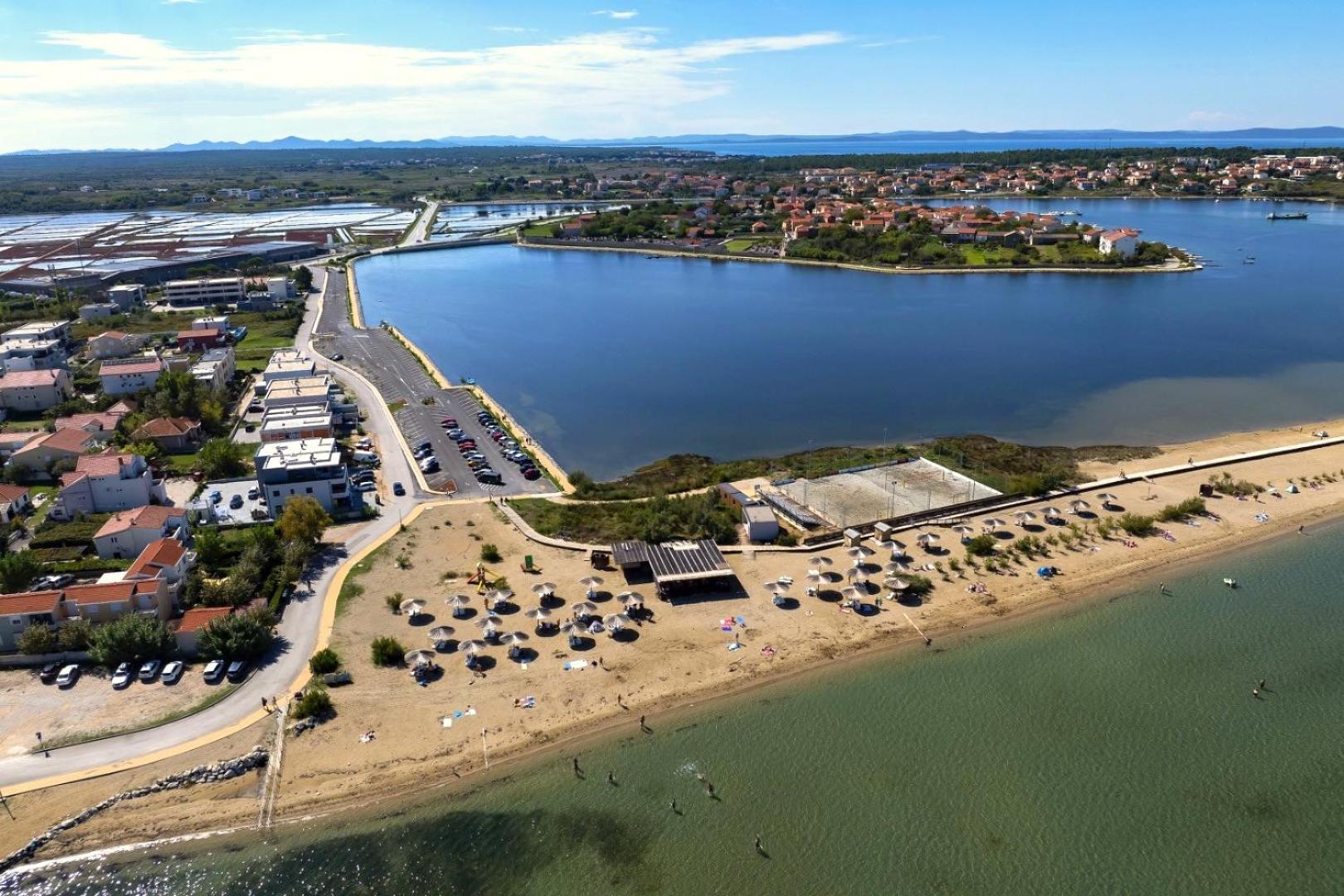 Apartments And Rooms With Parking Space Nin, Zadar - 5805 Exteriör bild